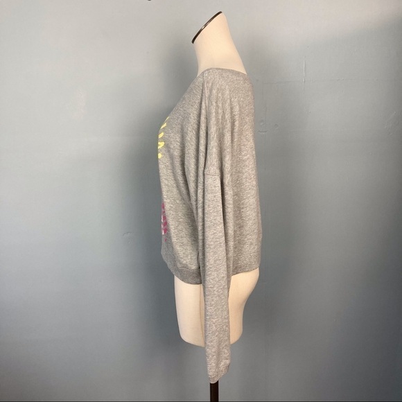 𝅺PINK Victoria’s Secret Cropped Zebra Sweatshirt - Picture 4 of 14